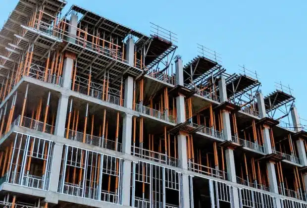 gray concrete building under construction